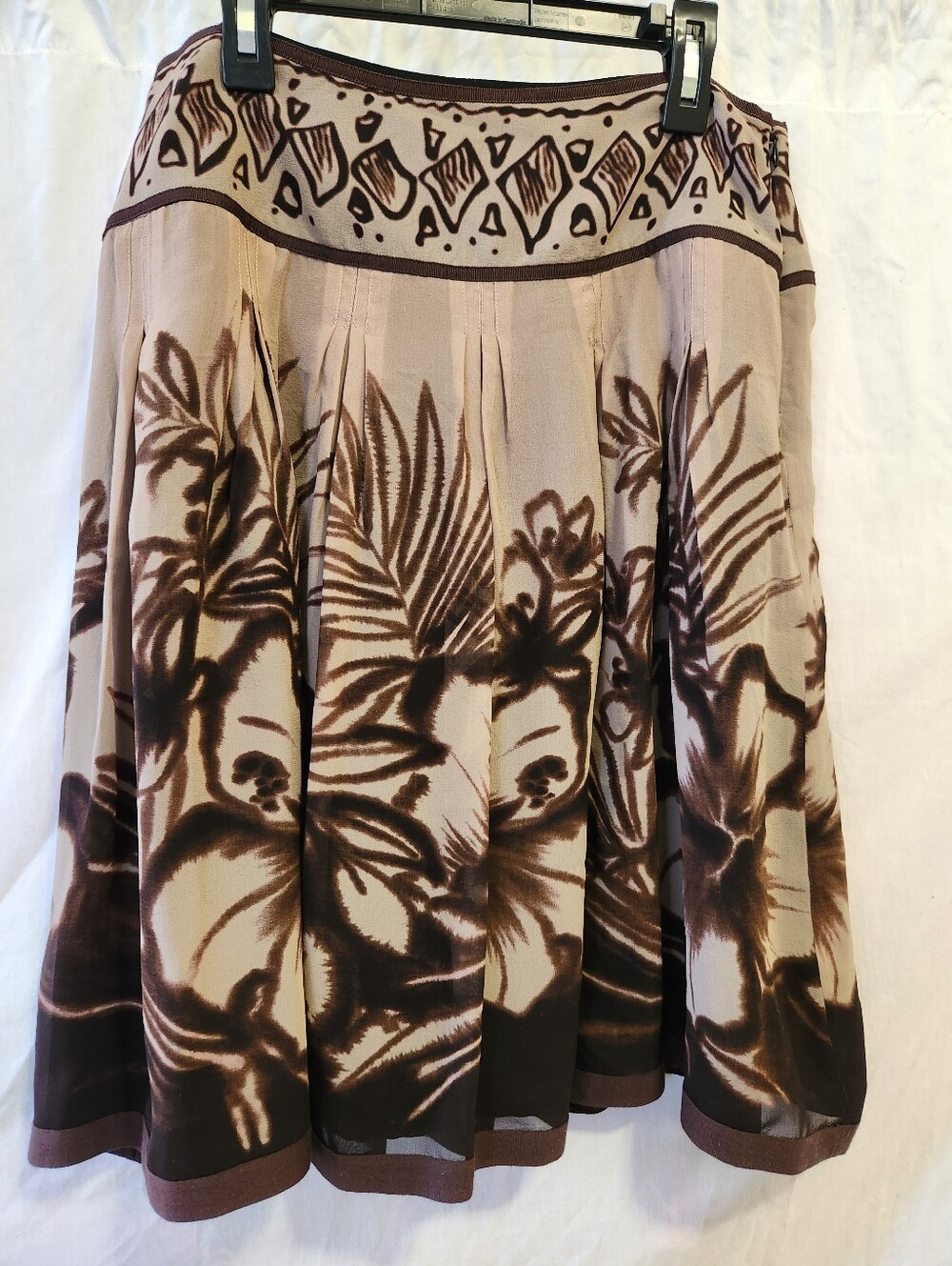 The Limited 100% Silk Skirt Semi-Sheer Lined Pleats Size 6 Lightweight Floral